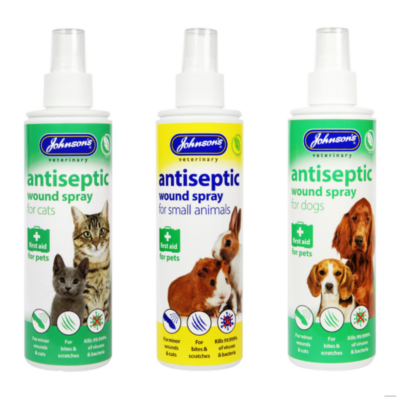 Johnsons Antiseptic Wound Spray 200ml is available in 3 variations: for dogs, for cats or for small animals. 